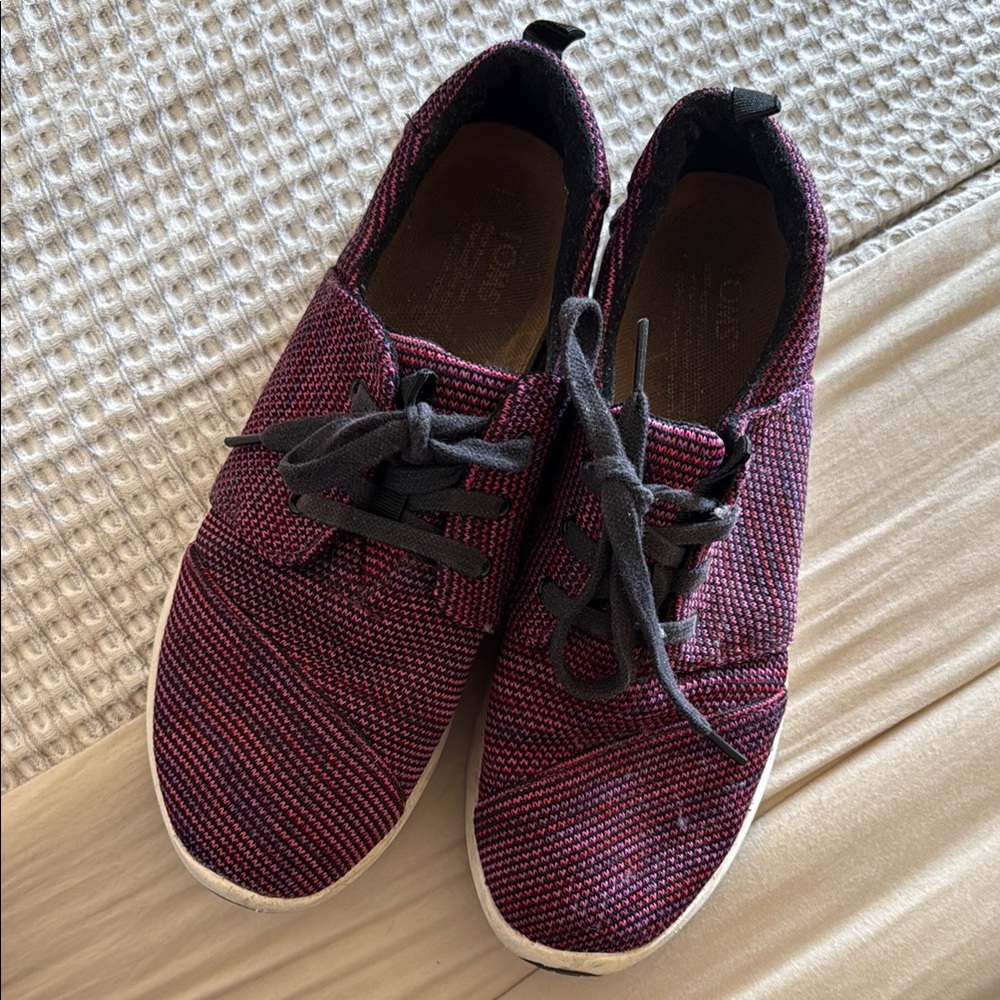 Toms Black and Red Sneakers with Breathable Knit Upper